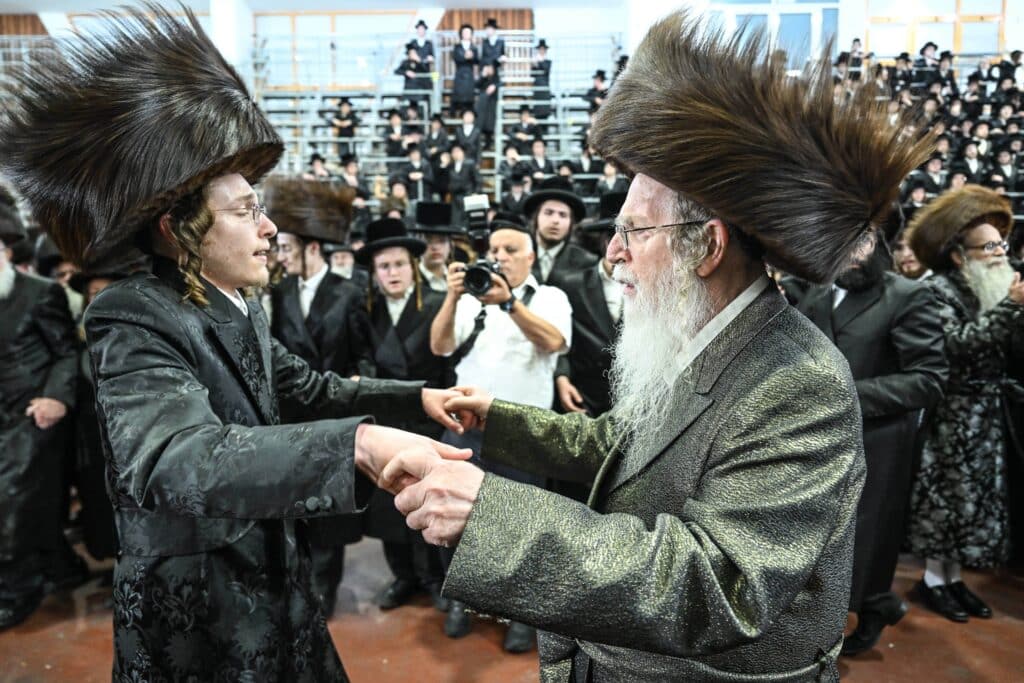 השמחה הגדולה בקריית צאנז - נישואי נכדת האדמו"רים