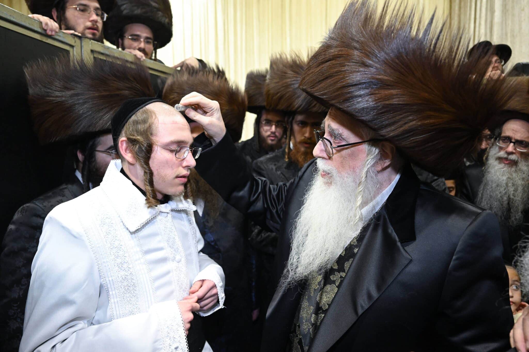 השמחה הגדולה בקריית צאנז - נישואי נכדת האדמו"רים