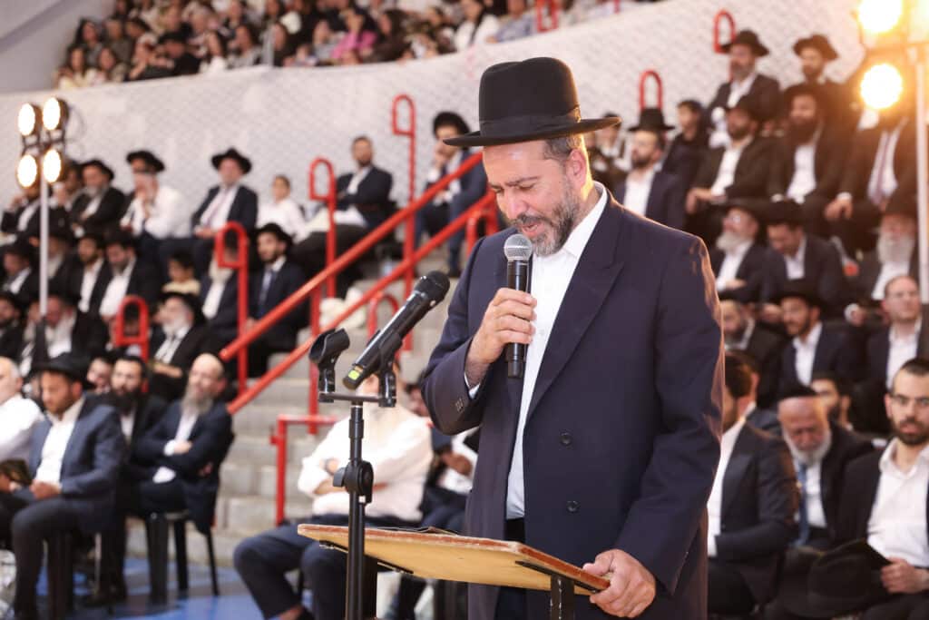גלריה: ילדי 'מוסדי עולם' במסיבת חומש מרגשת