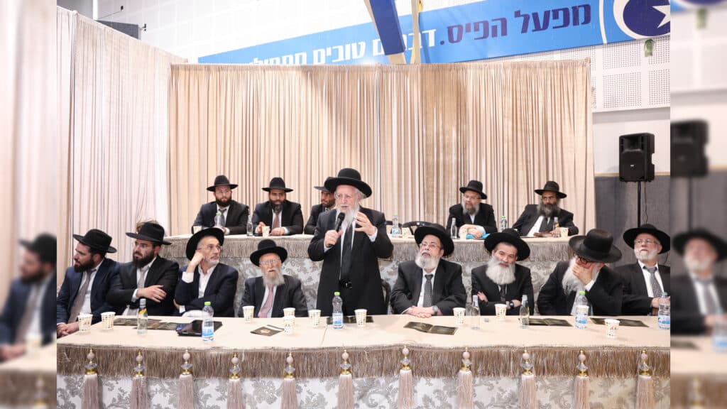 גלריה: ילדי 'מוסדי עולם' במסיבת חומש מרגשת
