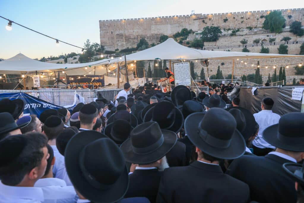 הילולת האור החיים הקדוש בציונו בירושלים