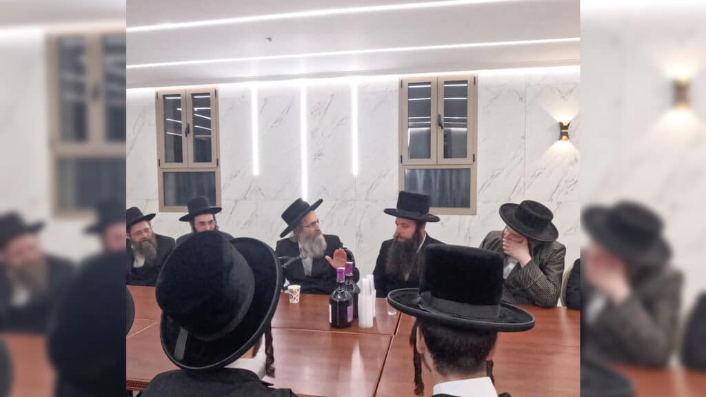 הרה"צ רבי אלימלך בידרמן בשיחת חיזוק בישיבת 'אהבת דוד'