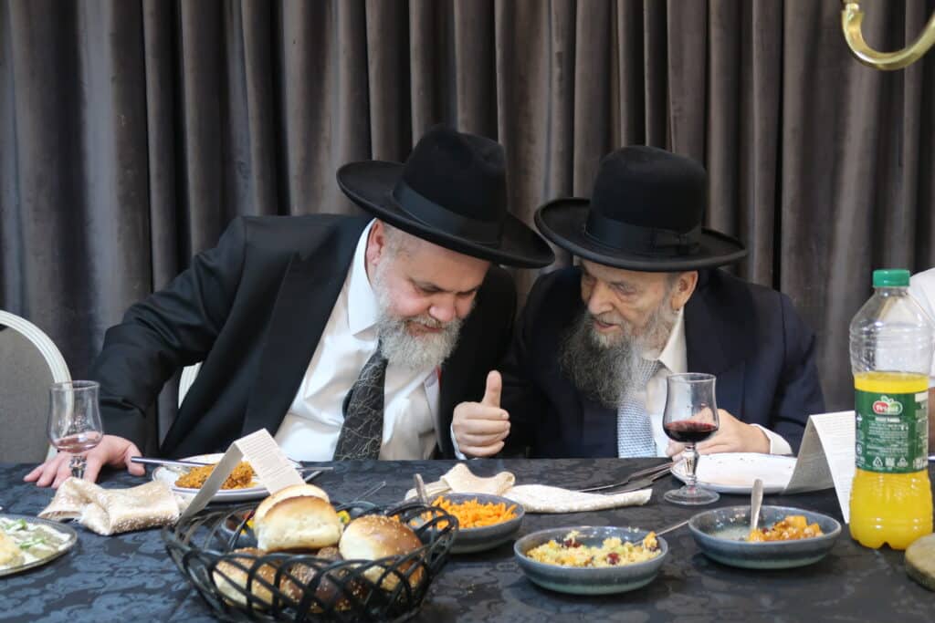 שמחת אירוסין נערכה לנכד הגאון רבי צבי פדידה שליט"א 