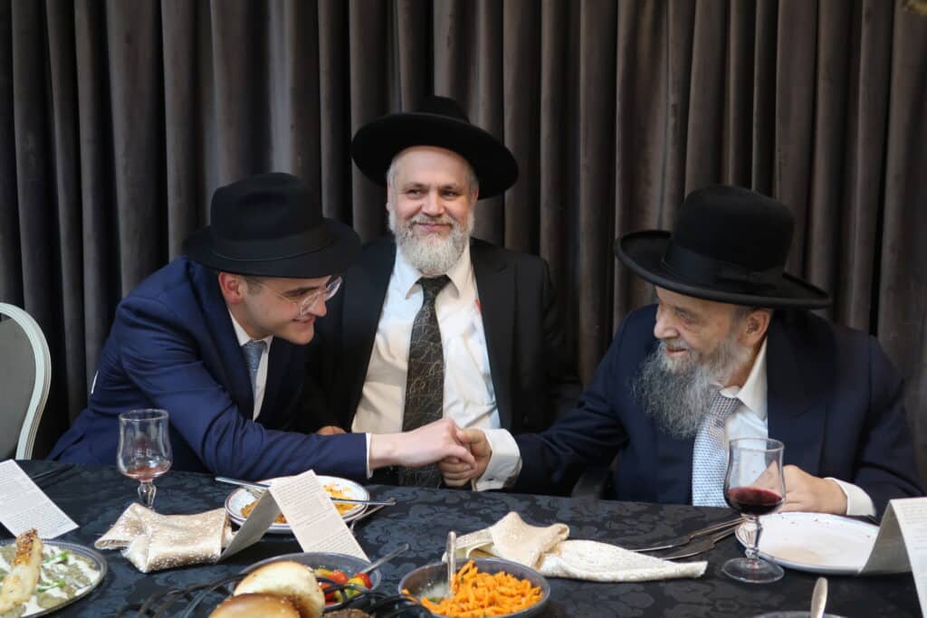שמחת אירוסין נערכה לנכד הגאון רבי צבי פדידה שליט"א 