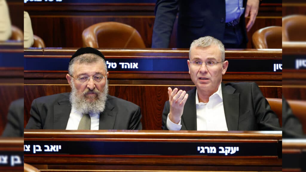 איצקוביץ': השיחות הליליות בכנסת והבדחן שהפך לקוסם