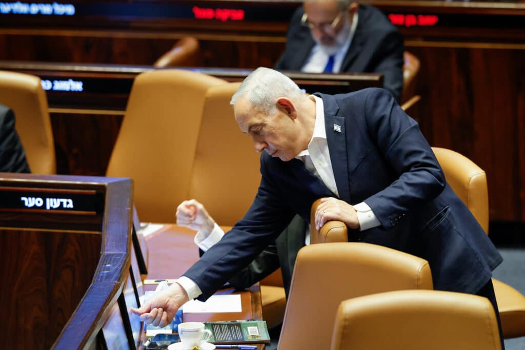 ממצעד האבל ועד הקלפי: מערכת הבחירות יצאה לדרך