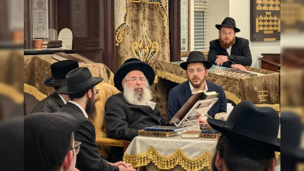 גלריה: תלמידי הישיבה ממוסקבה נבחנו אצל גדולי הדור בארה"ב
