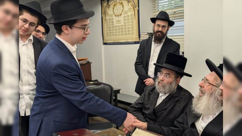 גלריה: תלמידי הישיבה ממוסקבה נבחנו אצל גדולי הדור בארה"ב