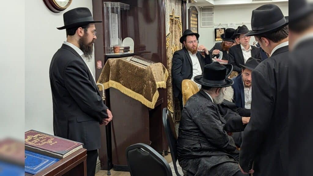 גלריה: תלמידי הישיבה ממוסקבה נבחנו אצל גדולי הדור בארה"ב