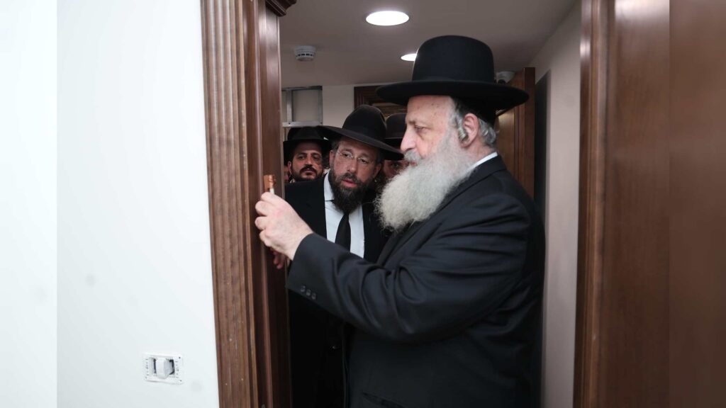 עשרות רבנים, דיינים ומו"צים השתתפו בחנוכת המשכן החדש של בית הדין 'נתיבות חיים' בירושלים