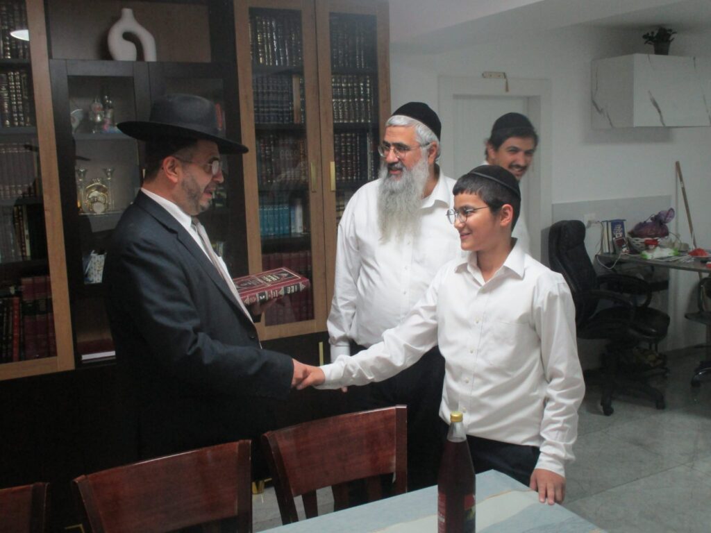 שמחת הבר מצווה לנכדו של רב העדה התוניסאית בירושלים