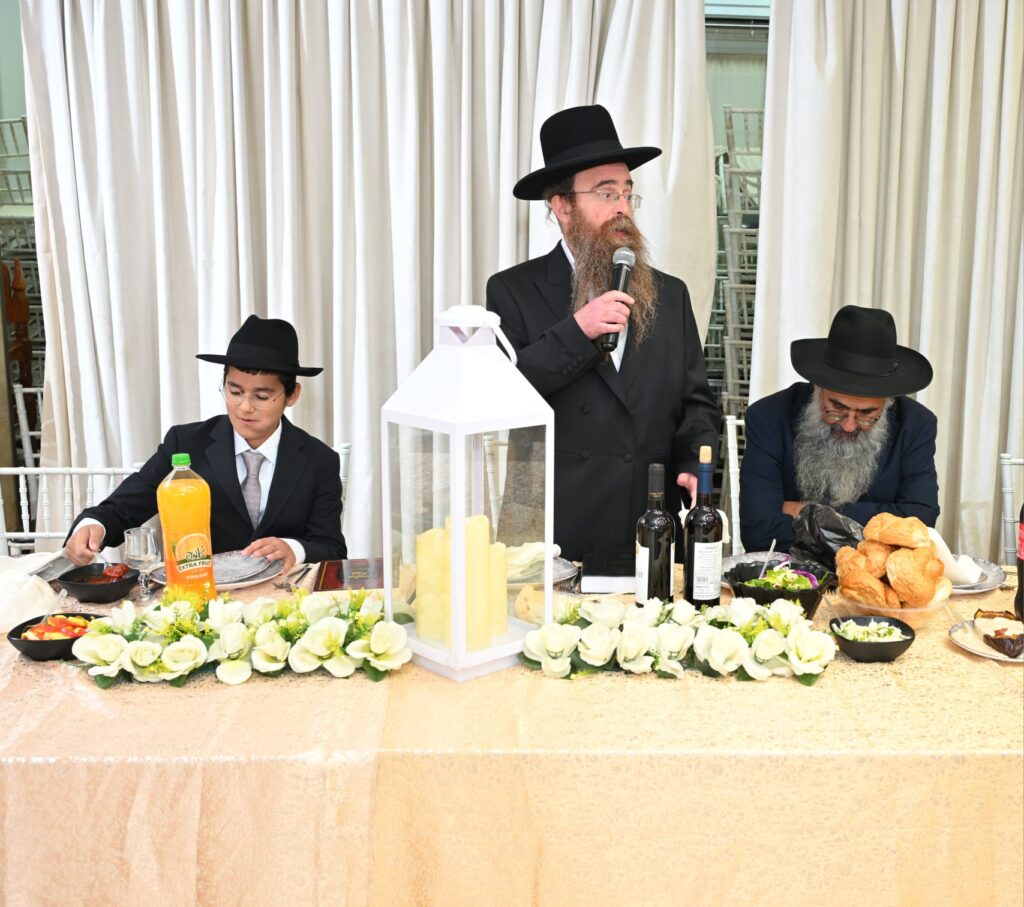 שמחת הבר מצווה לנכדו של רב העדה התוניסאית בירושלים