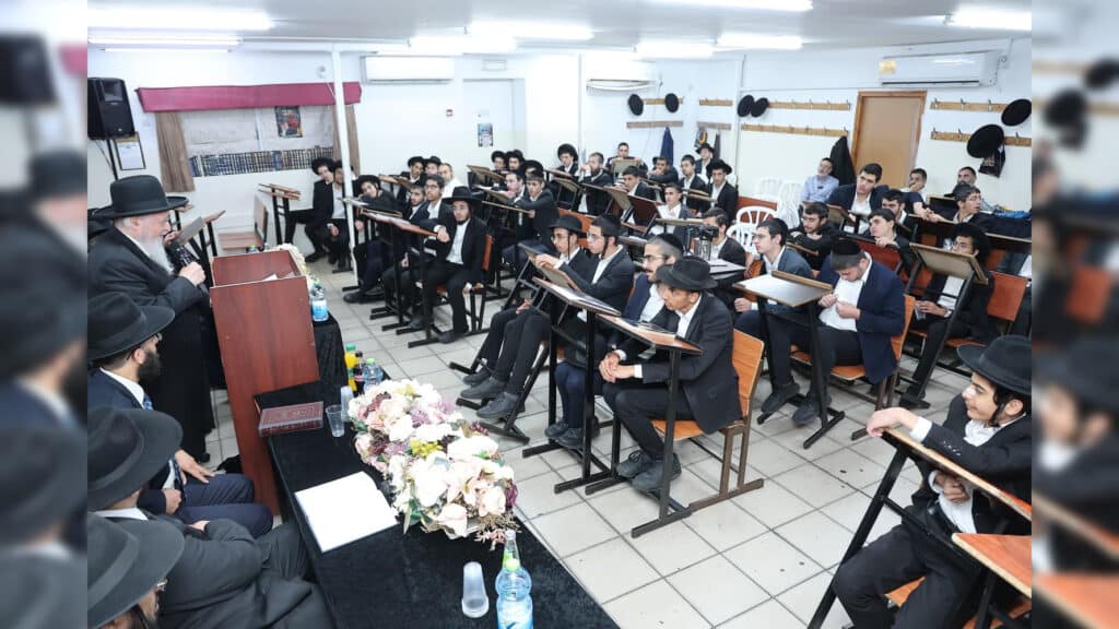 חתנו נאמן ביתו של ראש הישיבה ייסד ישיבה על שמו