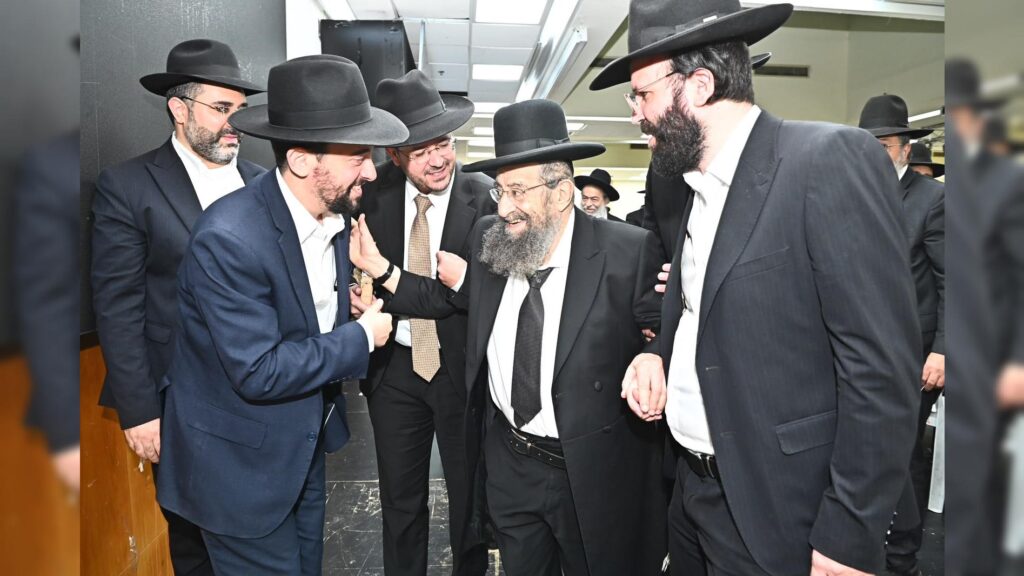 המשב"ק: התקנון בתפרח וארון הקודש של בימ"ד עליון