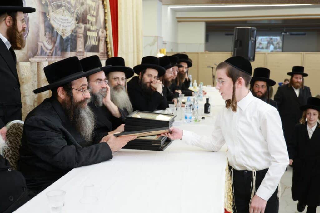 תלמידי הת"ת הדהימו את הדיינים וההורים