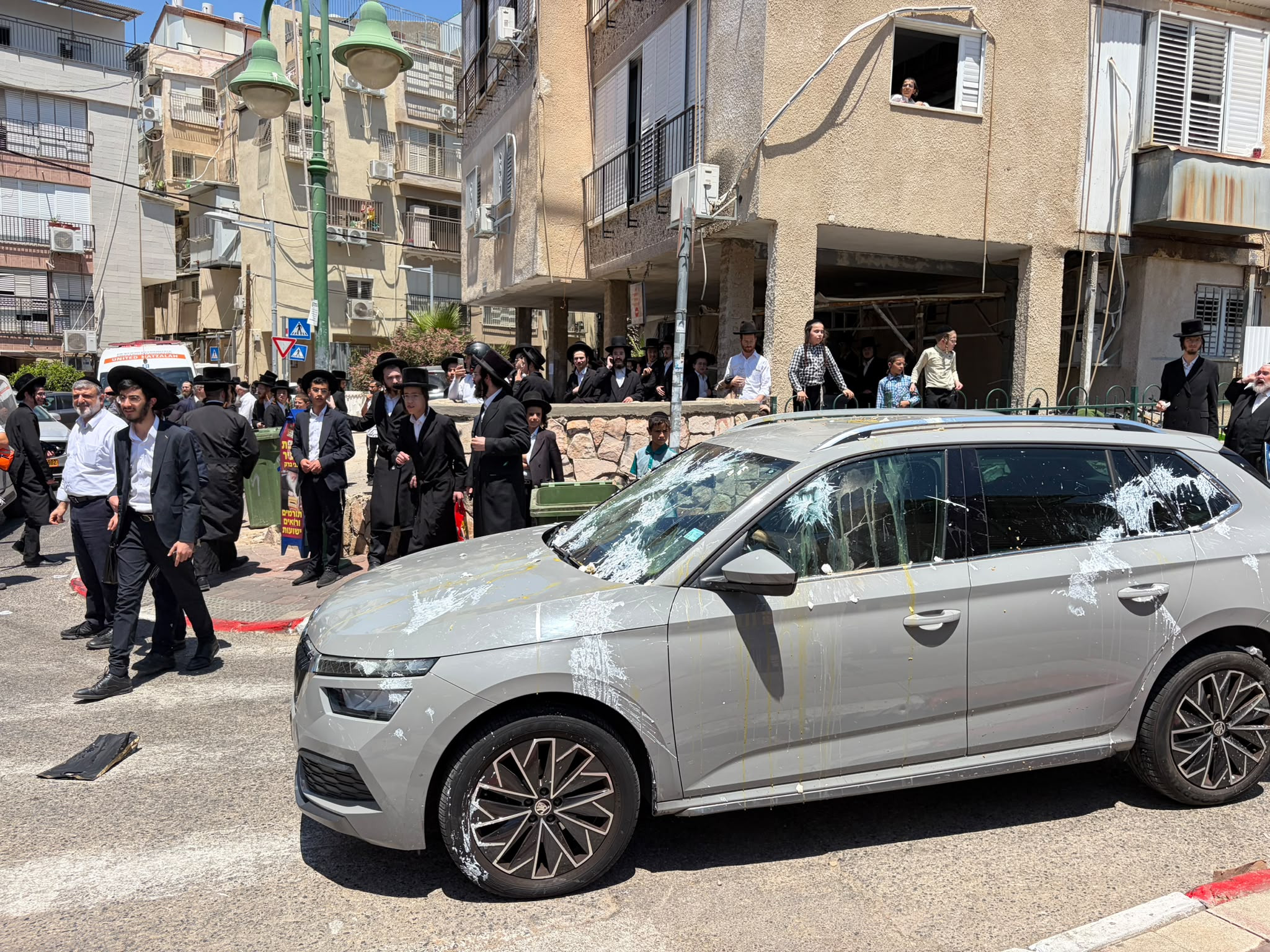 חרפה: ההחלטה המקוממת של רשות המיסים נגד בני ברק