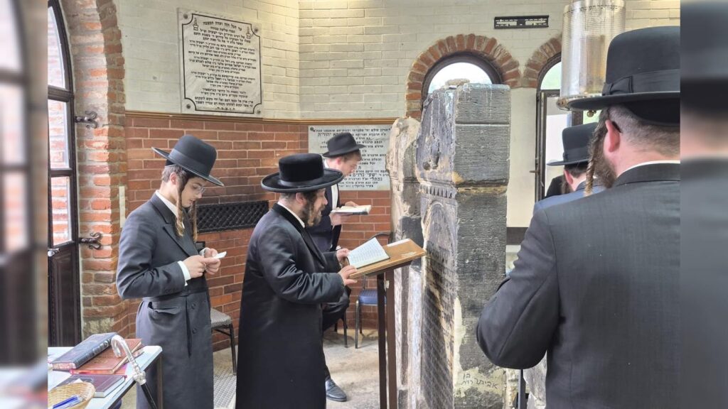 המשב"ק: התקנון בתפרח וארון הקודש של בימ"ד עליון