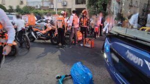 ילדה בת 7 נפגעה מאוטובוס במהלך רכיבה על קורקינט