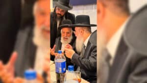חתונת נכדו של חכם ניסים בן שמעון בבני ברק