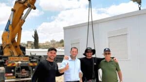 מבנים הונחו ביישוב החדש עמק דותן