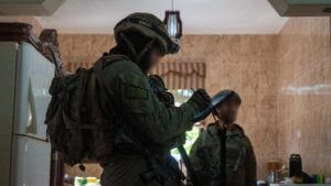 צה"ל פשט על בתי המחבלים מהפיגוע בשומרון