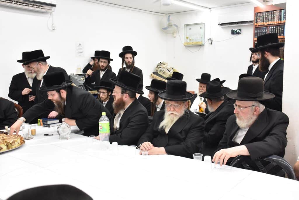 מעמד השלושים בחצר הקודש וואסלוי בבני ברק