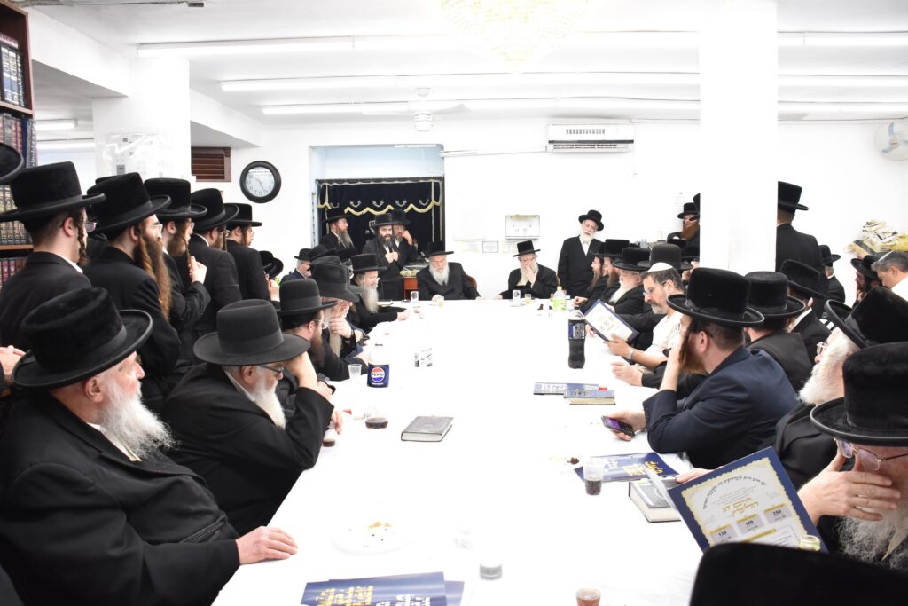 מעמד השלושים בחצר הקודש וואסלוי בבני ברק