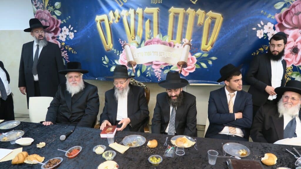 הגר"מ צדקה: "הטיפשים אומרים מי שבישיבה בית סוהר - להפך" הגר"מ צדקה: "הטיפשים אומרים מי שבישיבה בית סוהר - להפך"