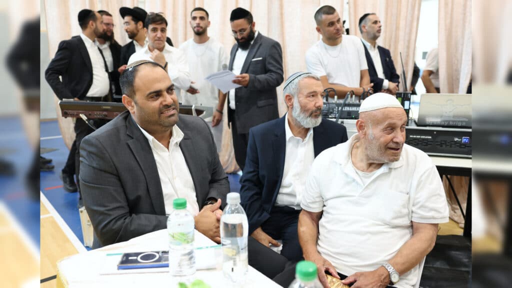 גלריה: הולבש בחלוקא דרבנן - רבה הראשון של חריש הוכתר גלריה: הולבש בחלוקא דרבנן - רבה הראשון של חריש הוכתר