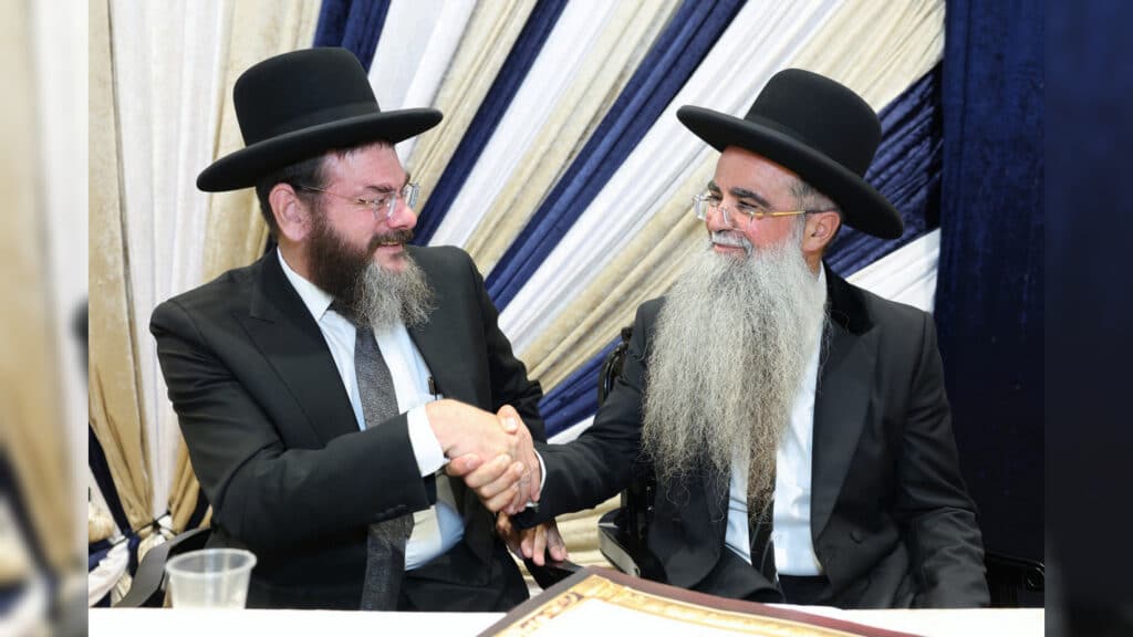 גלריה: הולבש בחלוקא דרבנן - רבה הראשון של חריש הוכתר גלריה: הולבש בחלוקא דרבנן - רבה הראשון של חריש הוכתר