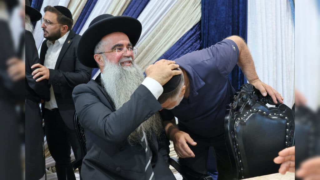 גלריה: הולבש בחלוקא דרבנן - רבה הראשון של חריש הוכתר גלריה: הולבש בחלוקא דרבנן - רבה הראשון של חריש הוכתר