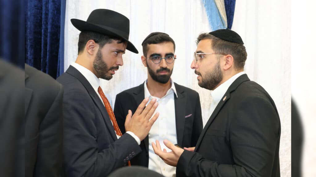 גלריה: הולבש בחלוקא דרבנן - רבה הראשון של חריש הוכתר גלריה: הולבש בחלוקא דרבנן - רבה הראשון של חריש הוכתר