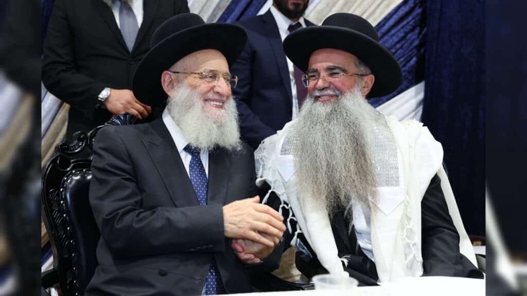גלריה: הולבש בחלוקא דרבנן - רבה הראשון של חריש הוכתר גלריה: הולבש בחלוקא דרבנן - רבה הראשון של חריש הוכתר