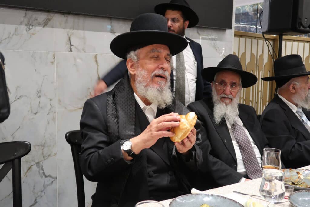 גלריה: שמחת נישואי נכדת פוסק עדת תימן הגר"י רצאבי גלריה: שמחת נישואי נכדת פוסק עדת תימן הגר"י רצאבי