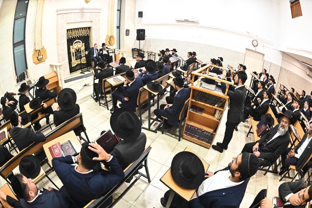 גלריה: נחנך היכל בית המדרש של ישיבת ״אור התלמוד״ גלריה: נחנך היכל בית המדרש של ישיבת ״אור התלמוד״