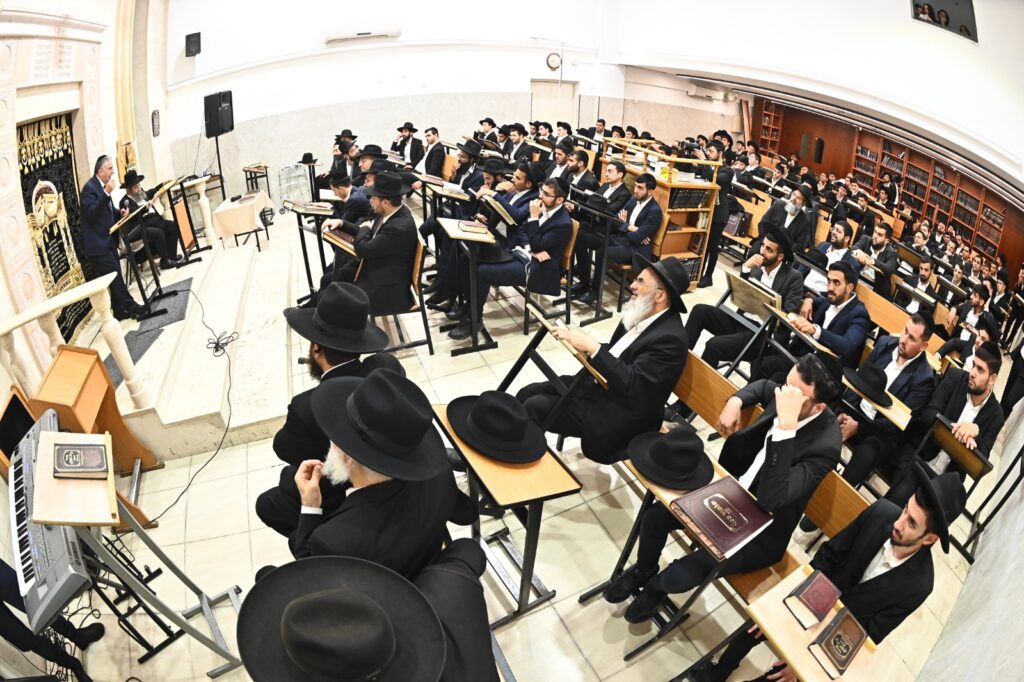 גלריה: נחנך היכל בית המדרש של ישיבת ״אור התלמוד״ גלריה: נחנך היכל בית המדרש של ישיבת ״אור התלמוד״
