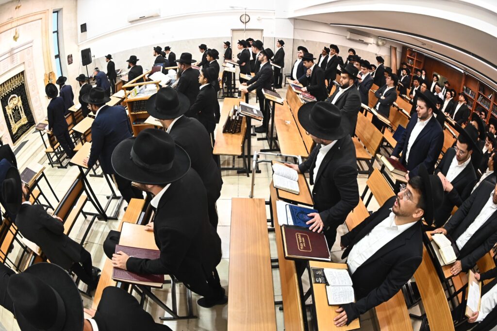 גלריה: נחנך היכל בית המדרש של ישיבת ״אור התלמוד״ גלריה: נחנך היכל בית המדרש של ישיבת ״אור התלמוד״