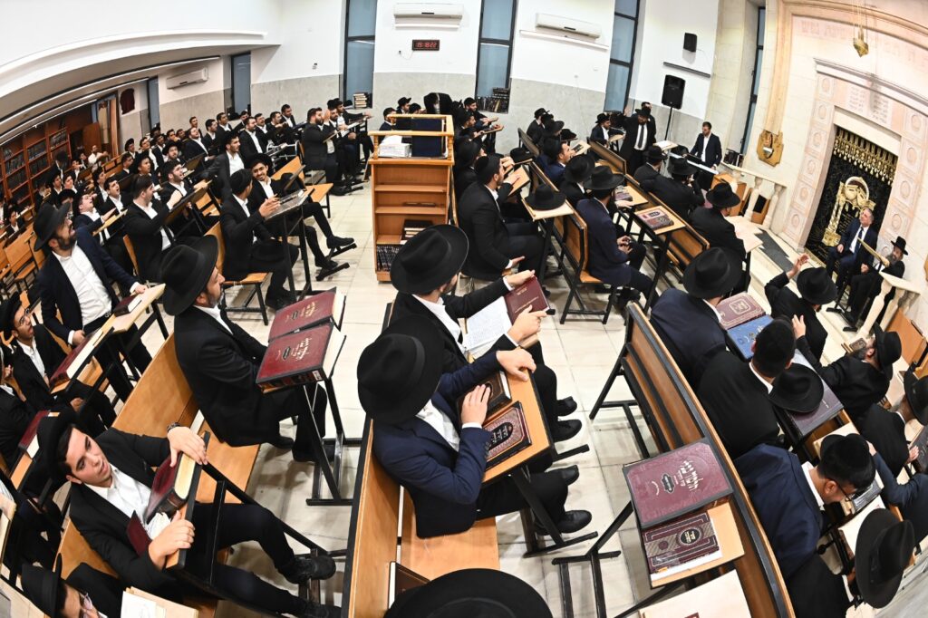 גלריה: נחנך היכל בית המדרש של ישיבת ״אור התלמוד״ גלריה: נחנך היכל בית המדרש של ישיבת ״אור התלמוד״