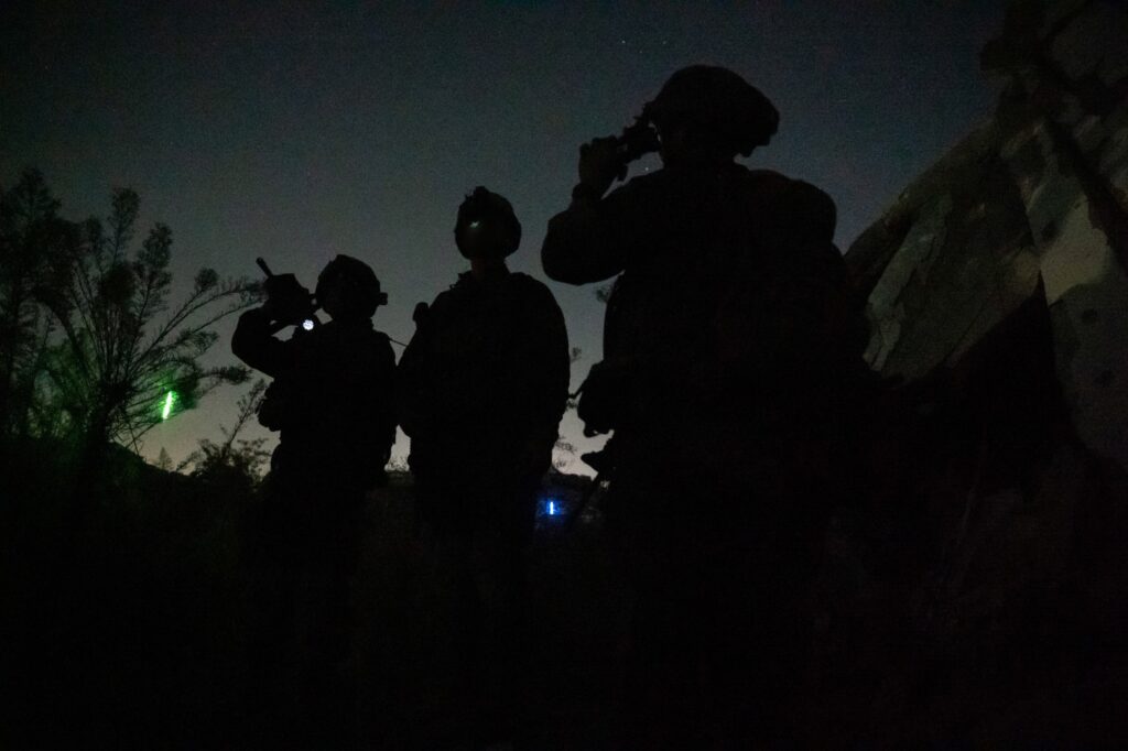 מנהרות הושמדו: חטיבת צנחנים השלימו 3 חודשים ברצועה מנהרות הושמדו: חטיבת צנחנים השלימו 3 חודשים ברצועה