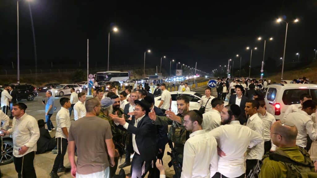 20 יום בכלא: הוארך מעצרו של נכד ראש הישיבה 20 יום בכלא: הוארך מעצרו של נכד ראש הישיבה