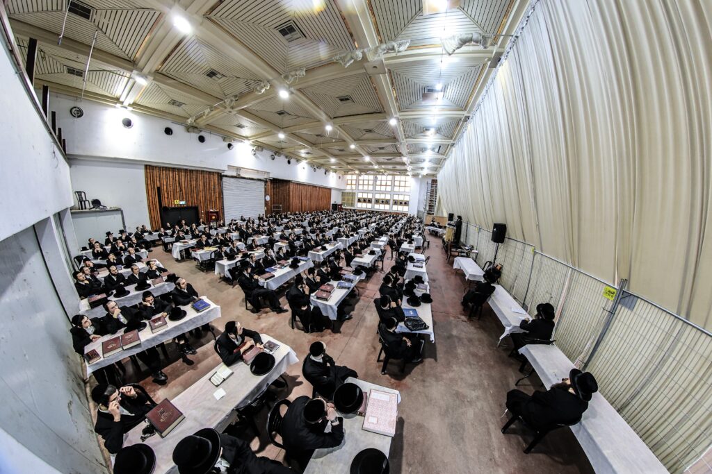 חזו חזו: ישיבות צאנז פתחו את 'זמן חורף' ברוב עם והדר חזו חזו: ישיבות צאנז פתחו את 'זמן חורף' ברוב עם והדר