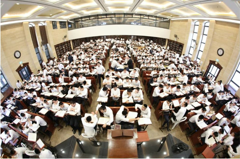 פתיחת זמן אלול בישיבת שערי שמועות בראשות הגאון רבי אריה שפירא שליט"א פתיחת זמן אלול בישיבת שערי שמועות בראשות הגאון רבי אריה שפירא שליט"א