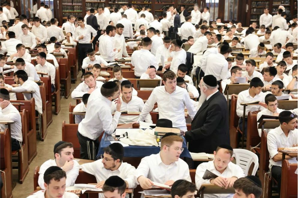 פתיחת זמן אלול בישיבת שערי שמועות בראשות הגאון רבי אריה שפירא שליט"א פתיחת זמן אלול בישיבת שערי שמועות בראשות הגאון רבי אריה שפירא שליט"א