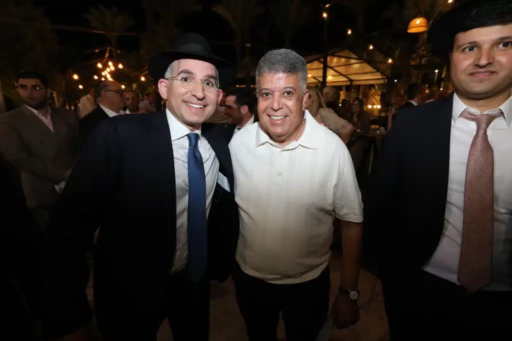 גלריה: מנכ"ל משרד הפנים חגג בר מצווה לבנו - כולם התייצבו גלריה: מנכ"ל משרד הפנים חגג בר מצווה לבנו - כולם התייצבו