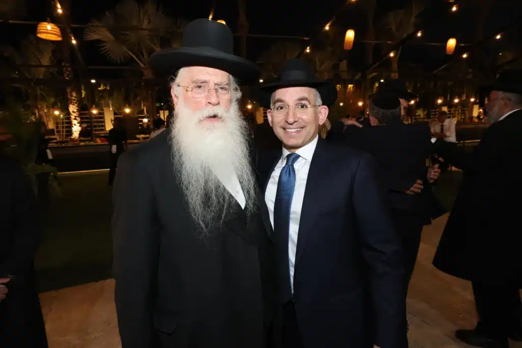 גלריה: מנכ"ל משרד הפנים חגג בר מצווה לבנו - כולם התייצבו גלריה: מנכ"ל משרד הפנים חגג בר מצווה לבנו - כולם התייצבו