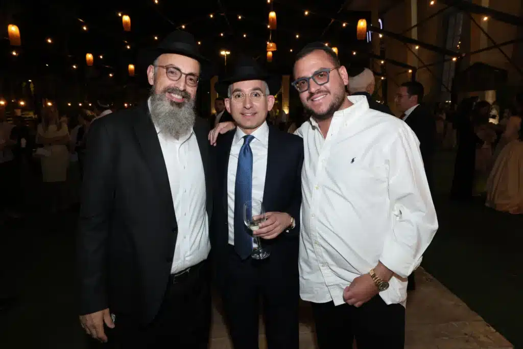 גלריה: מנכ"ל משרד הפנים חגג בר מצווה לבנו - כולם התייצבו גלריה: מנכ"ל משרד הפנים חגג בר מצווה לבנו - כולם התייצבו