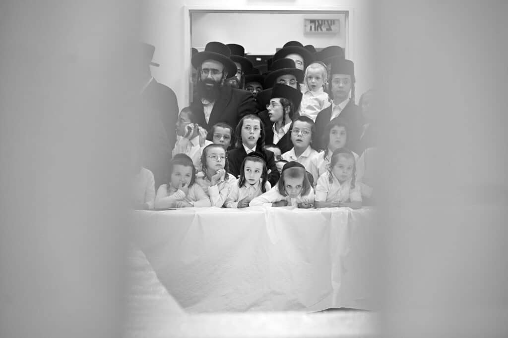 גלריה: קבלת קהל לקראת הימים הנוראים במעונו של האדמו"ר מצאנז גלריה: קבלת קהל לקראת הימים הנוראים במעונו של האדמו"ר מצאנז