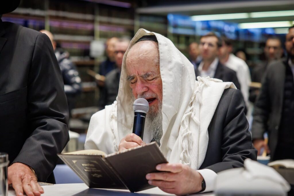 עצרת אלפים במקסיקו במהלך מסע "קרן עולם התורה" עצרת אלפים במקסיקו במהלך מסע "קרן עולם התורה"