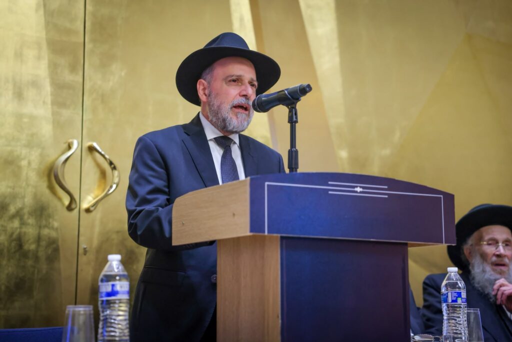 עצרת אלפים במקסיקו במהלך מסע "קרן עולם התורה" עצרת אלפים במקסיקו במהלך מסע "קרן עולם התורה"