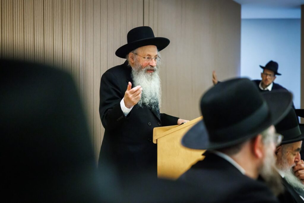 עצרת אלפים במקסיקו במהלך מסע "קרן עולם התורה" עצרת אלפים במקסיקו במהלך מסע "קרן עולם התורה"